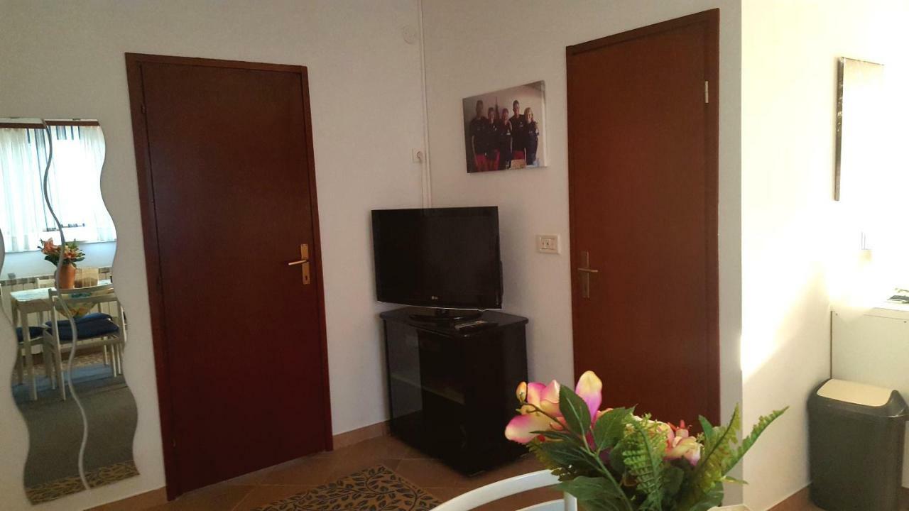 Apartments Ghedas Poreč Eksteriør bilde